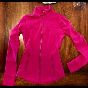 Lululemon Scuba Jacket in Raspberry